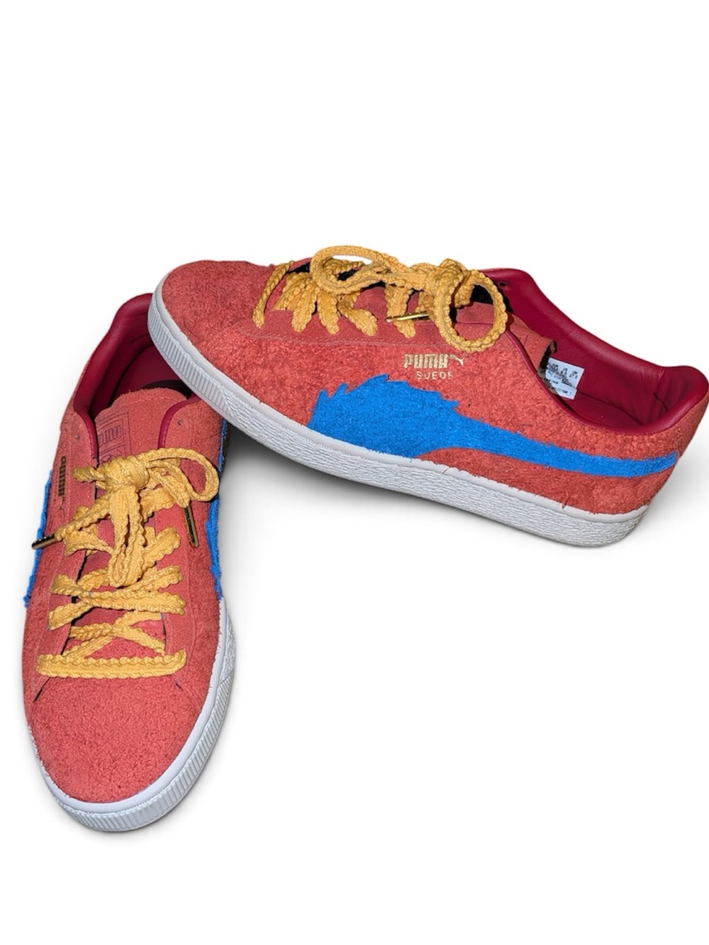 Puma x One Piece Puma Suede Sneakers Men’s Size 8.5 (Used)